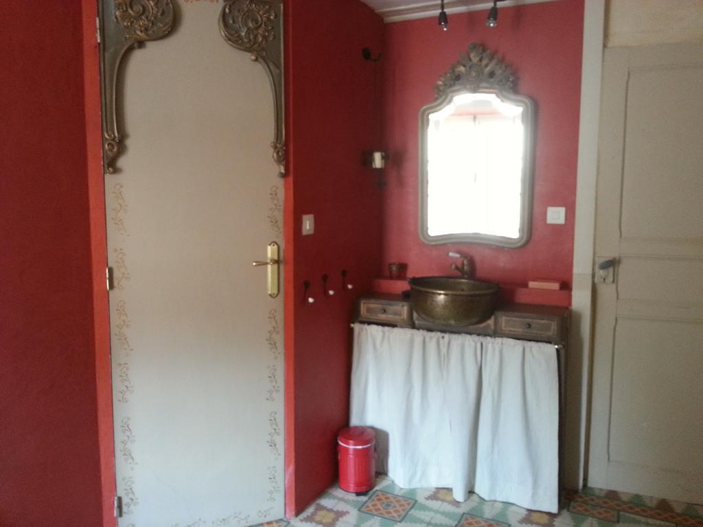 Le Patio Des Cigales Bed & Breakfast Roquefort-des-Corbières Room photo