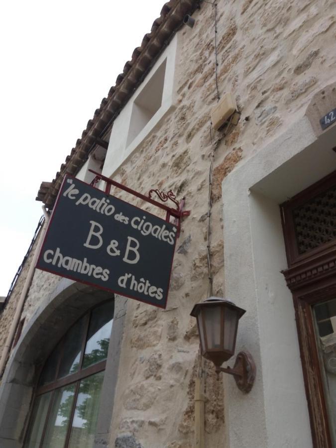 Le Patio Des Cigales Bed & Breakfast Roquefort-des-Corbières Exterior photo